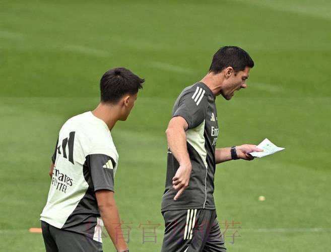 阿斯:球员不满频发 更衣室是阿隆索的最大挑战 阿斯:球员不满频发 更衣室是阿隆索的最大挑战